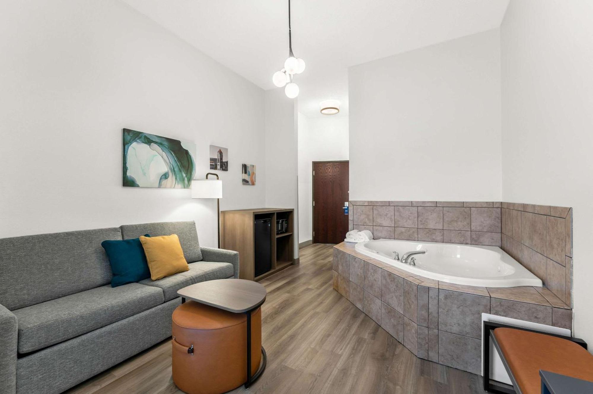 Comfort Inn & Suites Tunkhannock Екстериор снимка