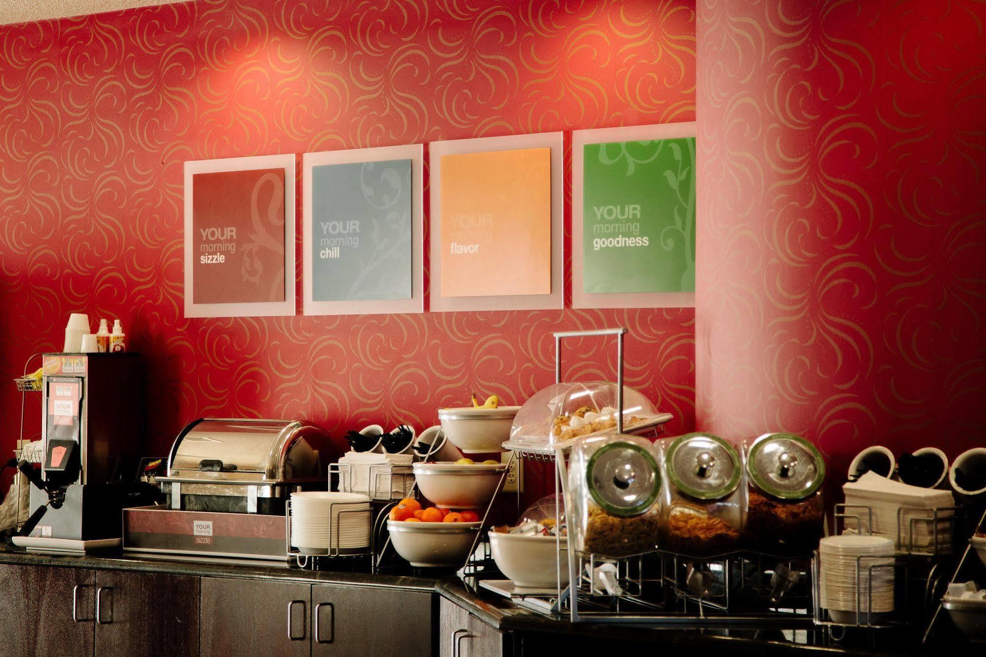 Comfort Inn & Suites Tunkhannock Екстериор снимка